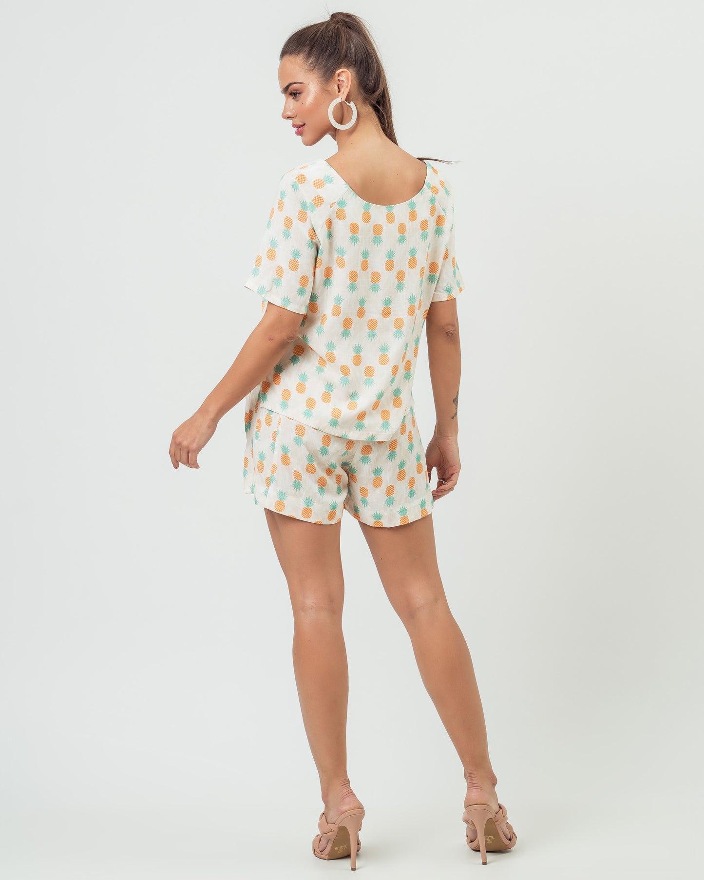 CAMISETA AVENTURA ABACAXI CLASSIC