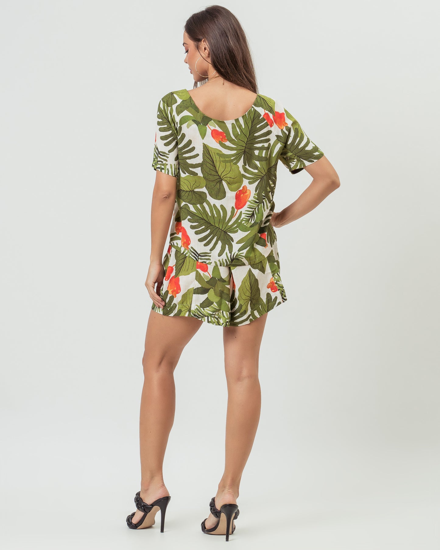 CAMISETA AVENTURA CAJU FOLHAGEM