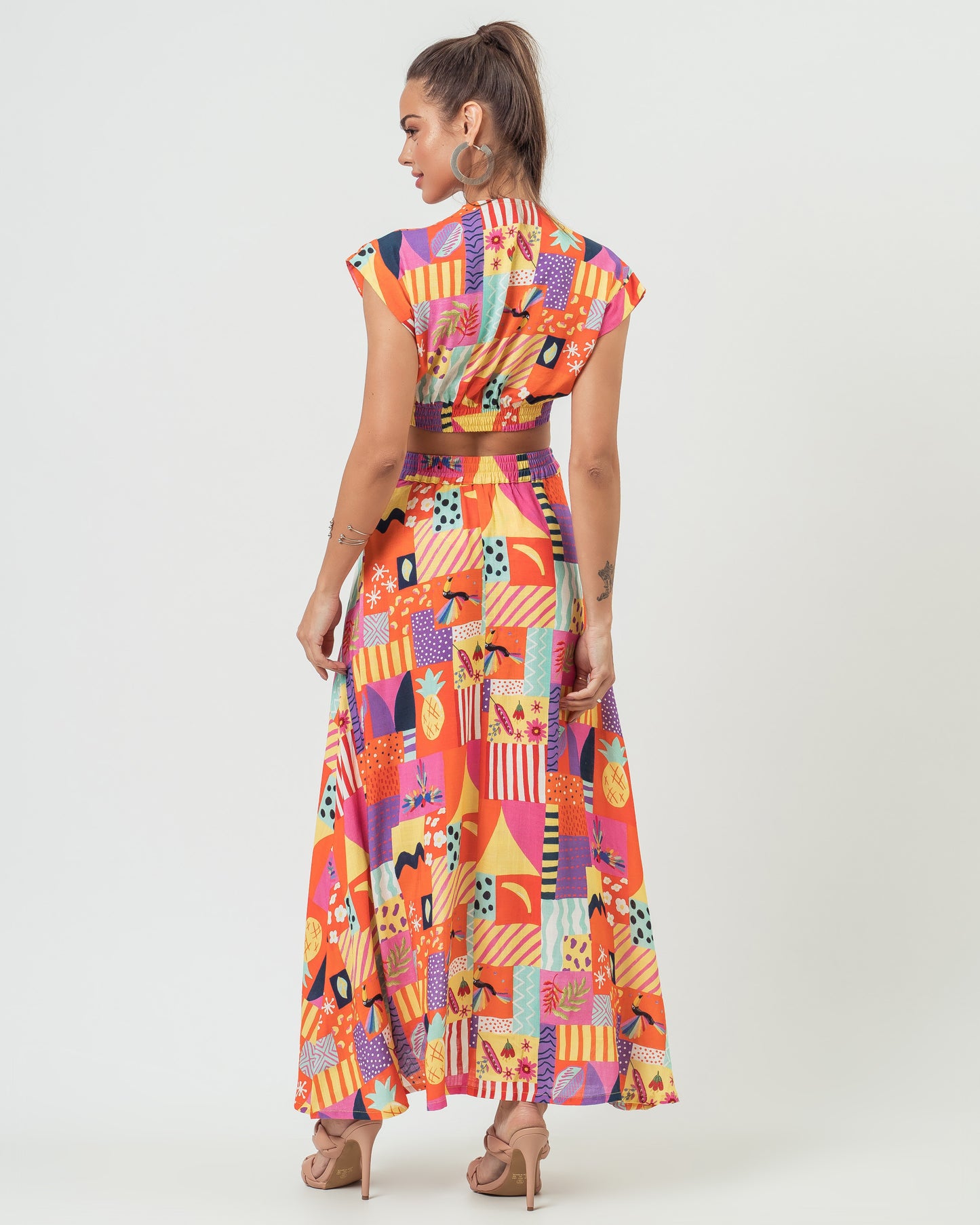 SAIA BOTÕES PATCHWORK