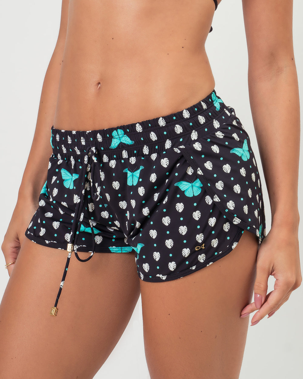 SHORTS ITACARÉ BORBOLETA PRETO