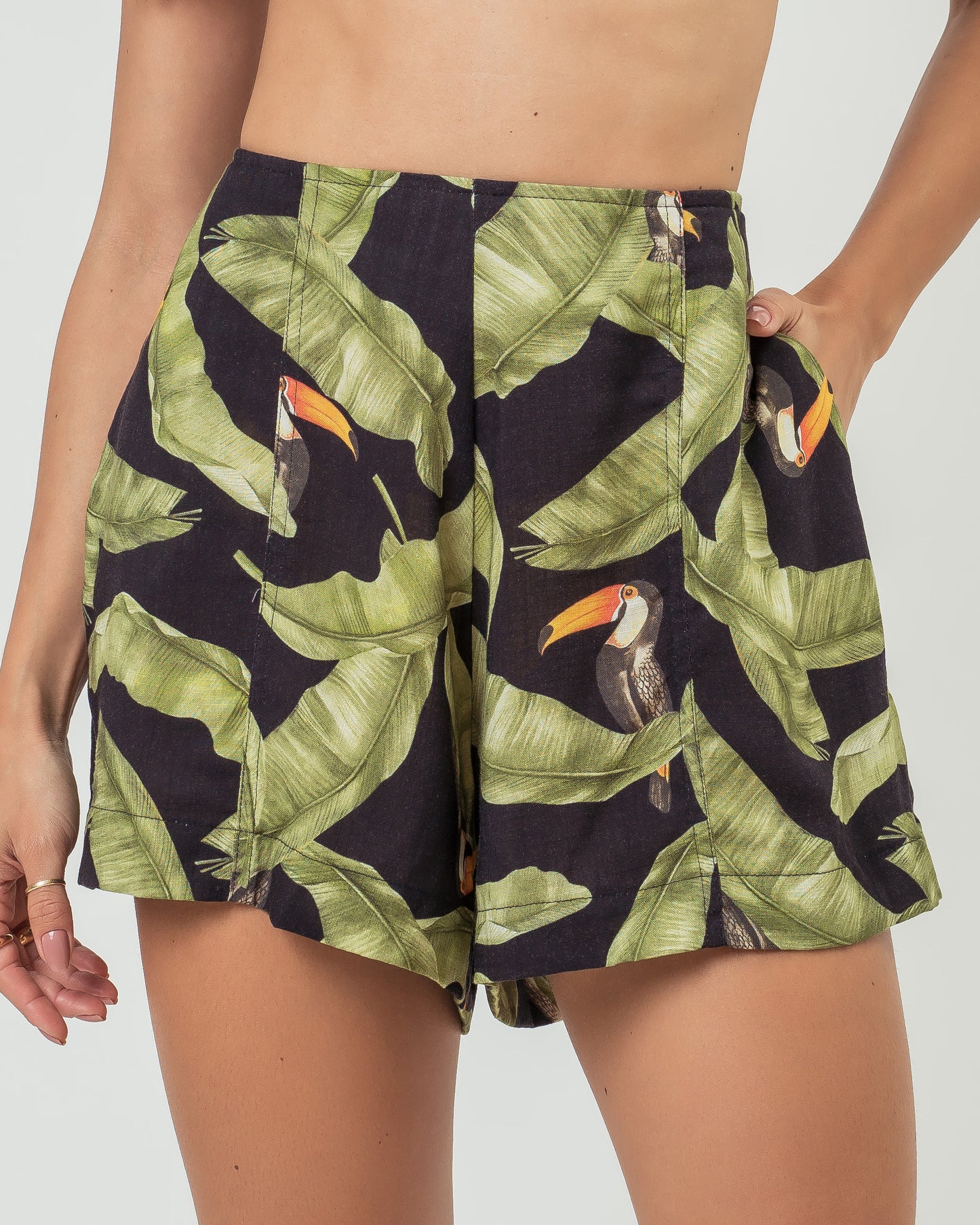 SHORT CONFORT TAORMINA TUCANO FOLHAGEM